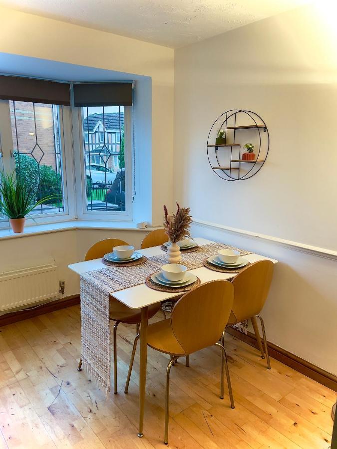 Charming Home In Wellingborough Exterior photo